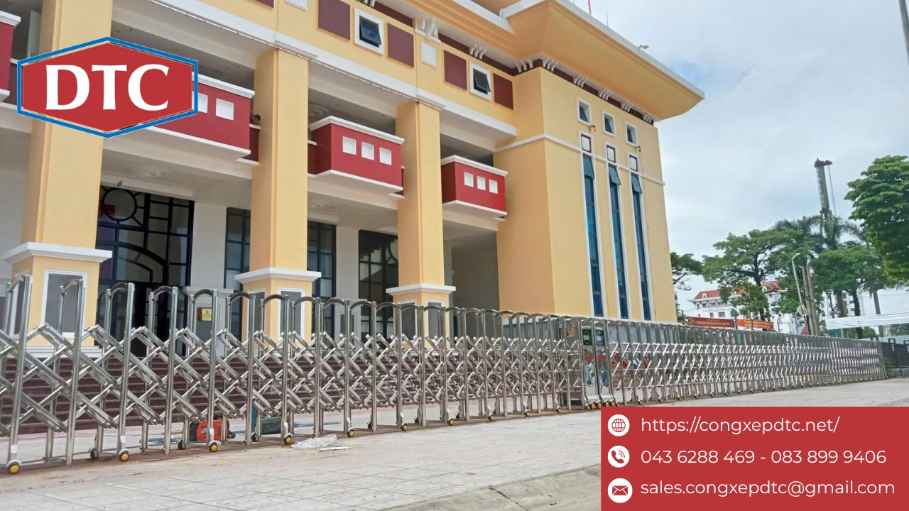 LƯU Ý KHI CHỌN VÀ LẮP ĐẶT CỔNG XẾP CHO TRƯỜNG HỌC VÀ BỆNH VIỆN