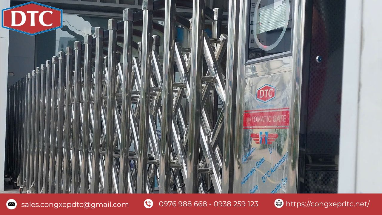 Chất liệu inox 304 một lần nữa được khách hàng lựa chọn. Bởi đây là chất liệu cao cấp được dùng trong các sản phẩm quen thuộc trong cuộc sống