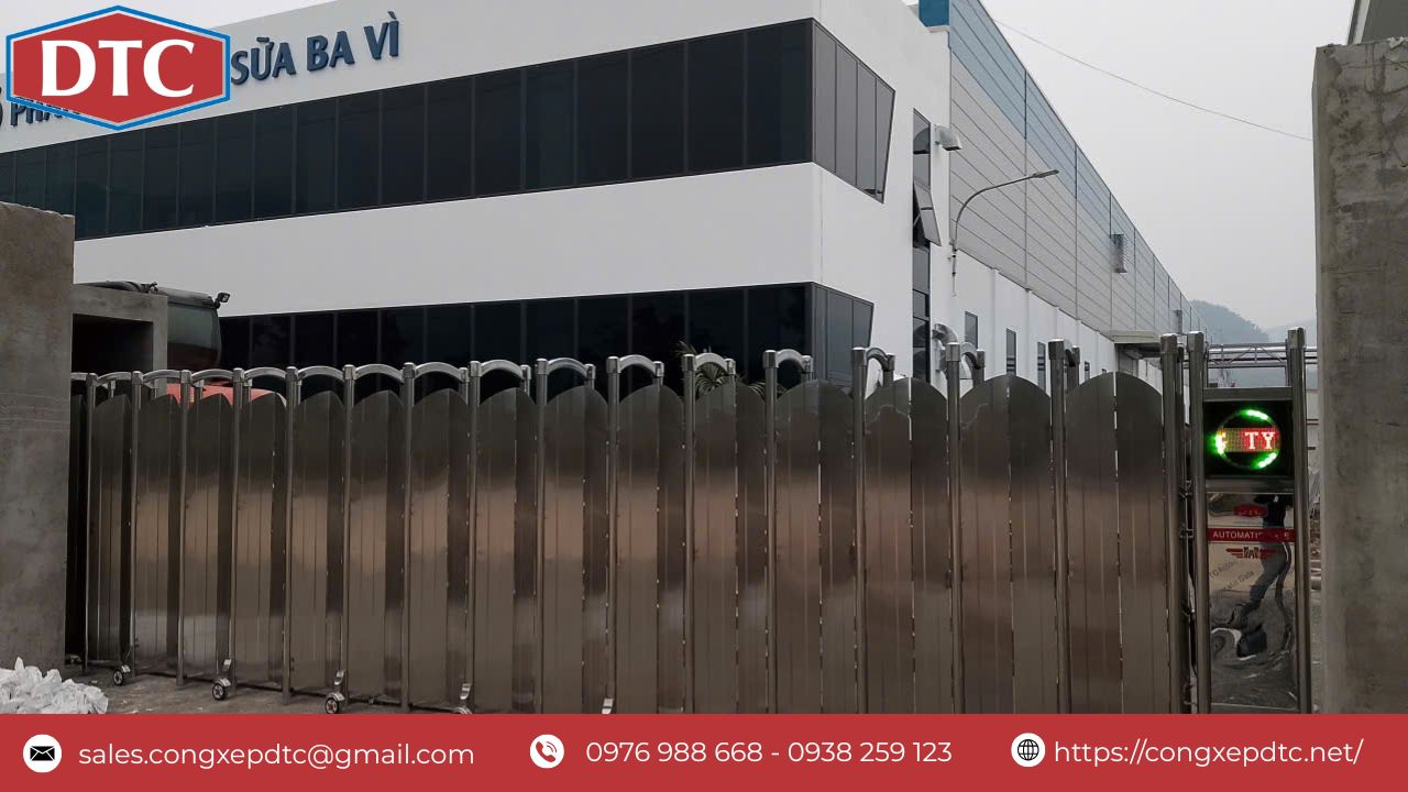 Lắp đặt cổng xếp nhôm