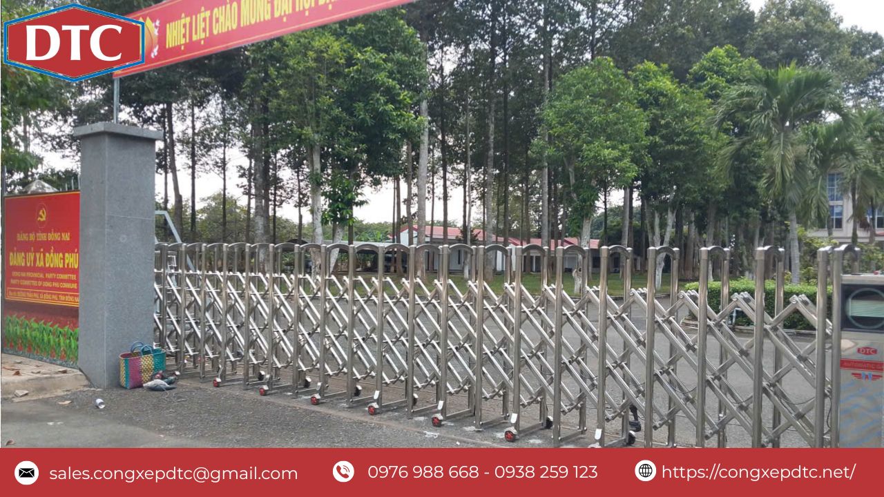 công trình lắp đặt cổng xếp inox tự động