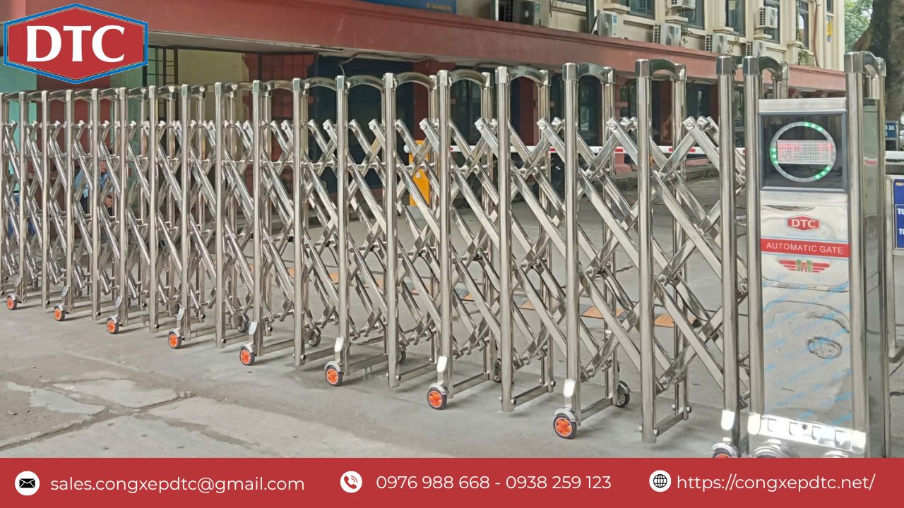 Cổng xếp DTC sau khi hoàn thiện luôn đảm bảo tính thẩm mỹ cao, song song là chất lượng luôn được chú trọng hàng đầu. Sau khi lắp đặt và đi vào hoạt động, khách hàng rất hài lòng về công trình