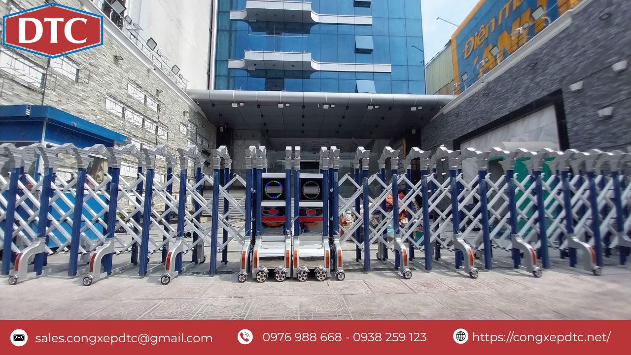 công trình cổng xếp nhôm tự động tại Tòa nhà Victory Tower
